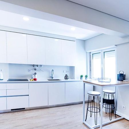 New - Luxury & Bright Apartment Lisboa Exteriör bild